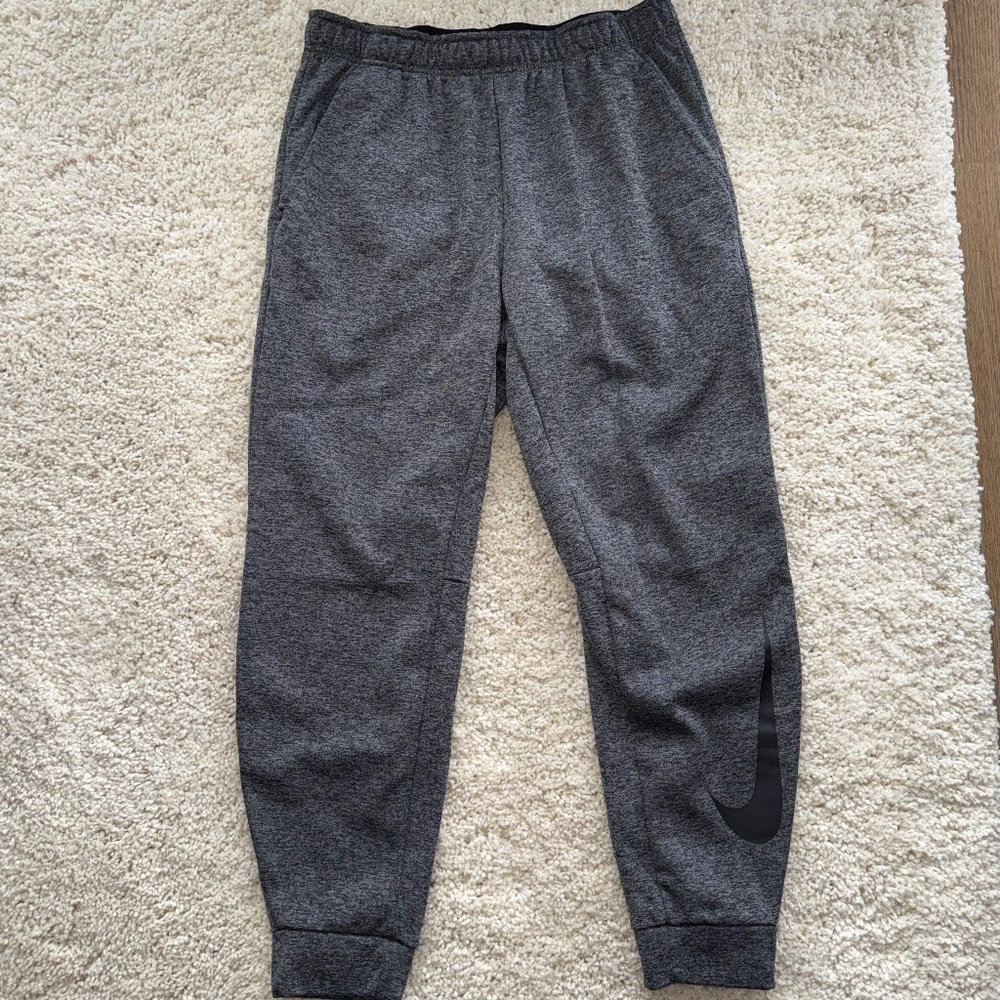 Nike Dri-Fit Athletic Joggers / Gray / Size L